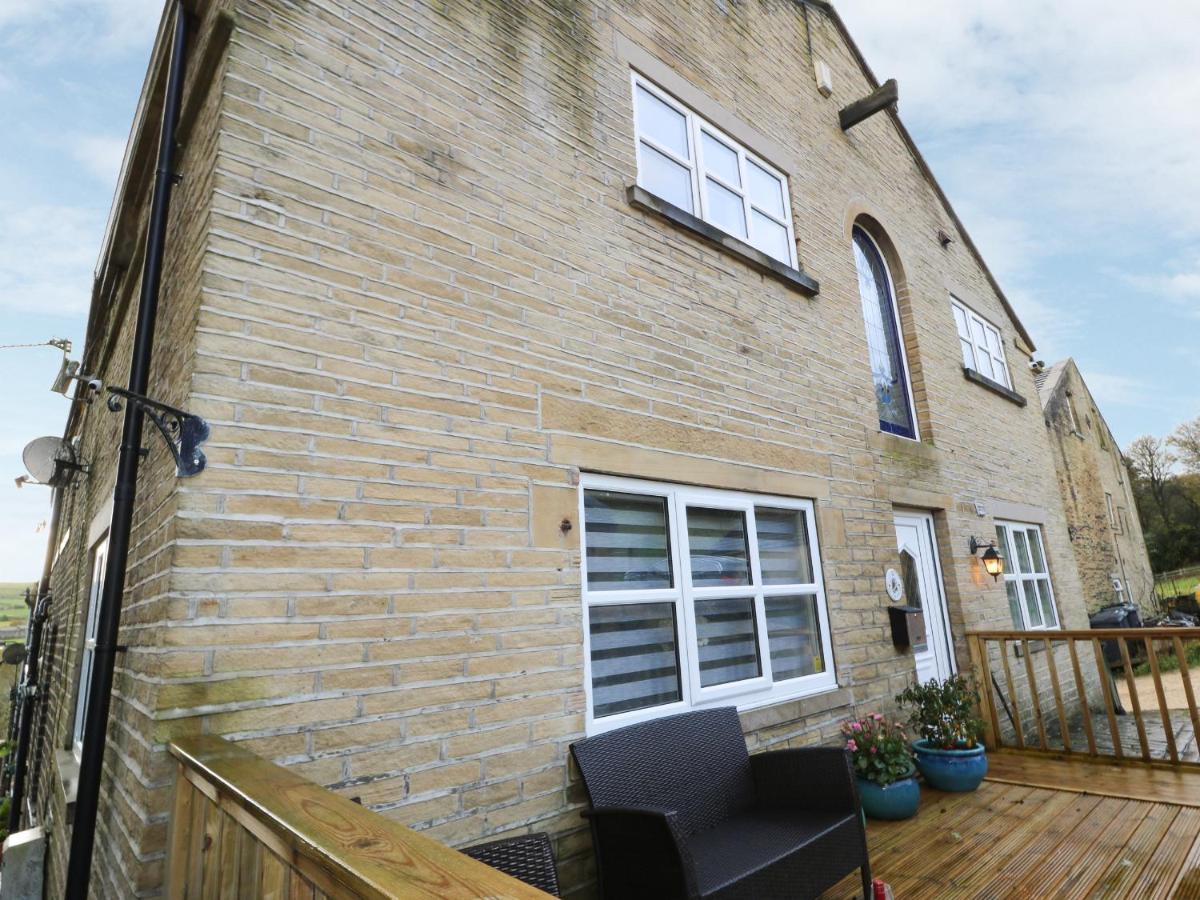 The Coach House Villa Bradford  Bagian luar foto