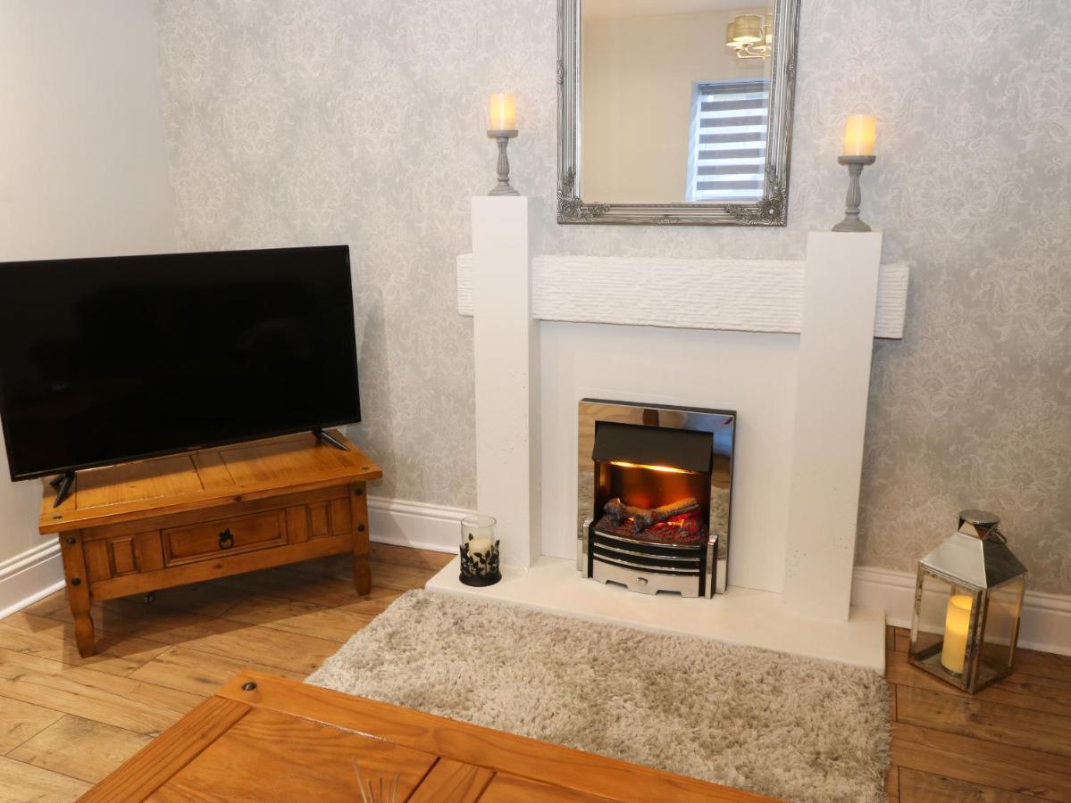 The Coach House Villa Bradford  Bagian luar foto