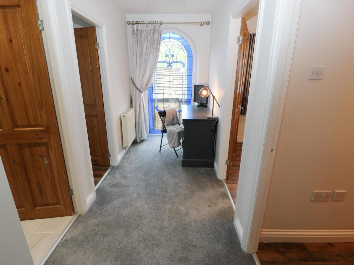 The Coach House Villa Bradford  Bagian luar foto