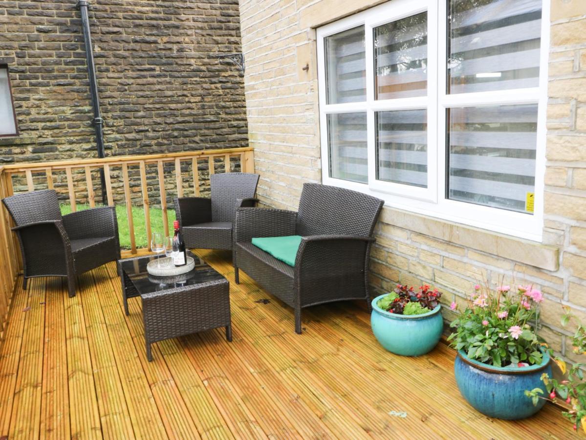 The Coach House Villa Bradford  Bagian luar foto
